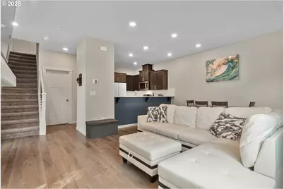 2401 S Brookside Pl, Ridgefield, WA 98642 - Photo 4