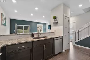 2401 S Brookside Pl, Ridgefield, WA 98642 - Photo 8