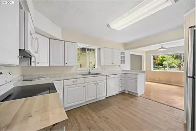5127 SE Welch Rd, Gresham, OR 97080 - Photo 10