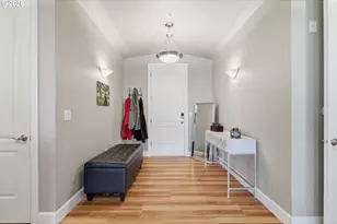 707 N Hayden Island Dr, Portland, OR 97217 - Photo 2