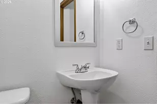 18247 SW Smokette Ln, Beaverton, OR 97003 - Photo 10