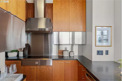 1133 NW 11th Ave #701, Portland, OR 97209 - Photo 14