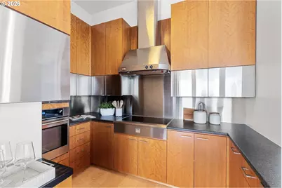 1133 NW 11th Ave #701, Portland, OR 97209 - Photo 12