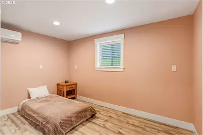 29201 SE Hillyard Dr, Boring, OR 97009 - Photo 14