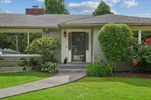 3385 SW Vista Dr, Portland, OR 97225 - Photo 4
