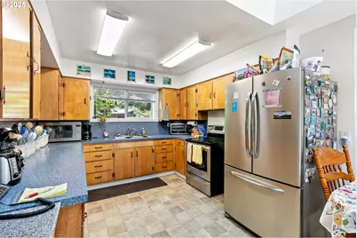 78544 Rat Creek Rd, Cottage Grove, OR 97424 - Photo 8