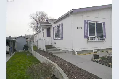 950 Pomona St #183, The Dalles, OR 97058 - Photo 1