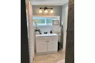 725 NE Denver St, Roseburg, OR 97470 - Photo 10