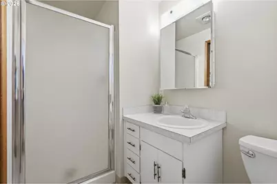 4874 Herman St, Eugene, OR 97404 - Photo 36