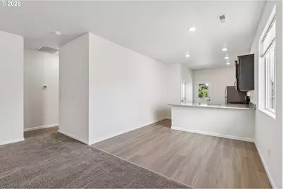 1312 W 17th Ave, La Center, WA 98629 - Photo 8
