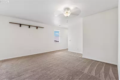 1312 W 17th Ave, La Center, WA 98629 - Photo 4