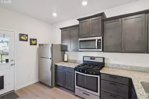 1312 W 17th Ave, La Center, WA 98629 - Photo 10