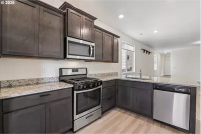 1312 W 17th Ave, La Center, WA 98629 - Photo 10