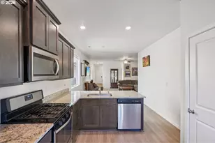 1312 W 17th Ave, La Center, WA 98629 - Photo 12