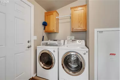 645 S Easy St, Rockaway Beach, OR 97136 - Photo 10
