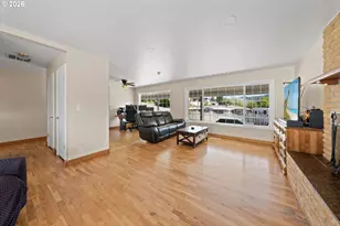 2025 NW Kline St, Roseburg, OR 97471 - Photo 18