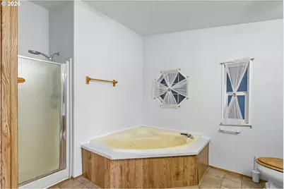 1000 S McKern Ct #52, Newberg, OR 97132 - Photo 32