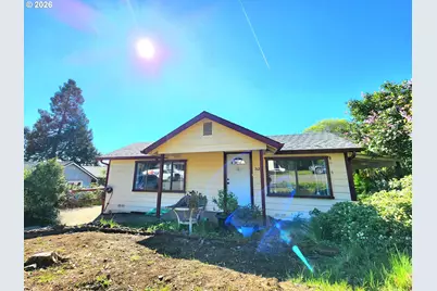 328 E Fifth Ave, Sutherlin, OR 97479 - Photo 36