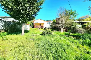 328 E fifth Ave, Sutherlin, OR 97479 - Photo 4