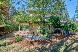 940 SW Main Ave, Mill City, OR 97360 - Photo 34