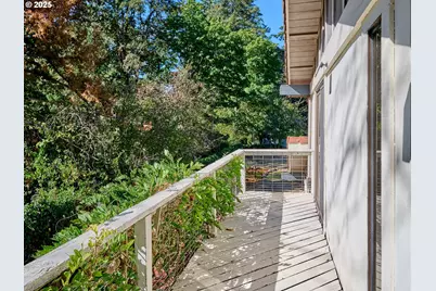 940 SW Main Ave, Mill City, OR 97360 - Photo 28