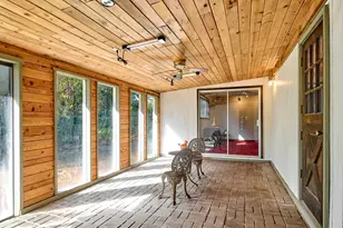 940 SW Main Ave, Mill City, OR 97360 - Photo 14