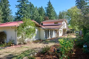 940 SW Main Ave, Mill City, OR 97360 - Photo 38