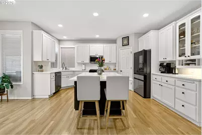 2676 NE Charlois Dr, Hillsboro, OR 97124 - Photo 18