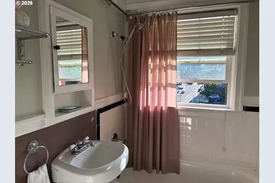 20 NW 16th Ave #407, Portland, OR 97209 - Photo 16
