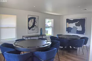 1800 Lakewood Ct, Eugene, OR 97402 - Photo 32