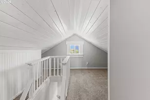 540 E 11th St, Coquille, OR 97423 - Photo 24