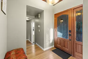 91050 Leashore Dr, Vida, OR 97488 - Photo 20