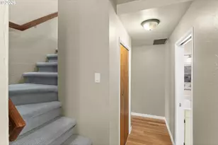 91050 Leashore Dr, Vida, OR 97488 - Photo 26