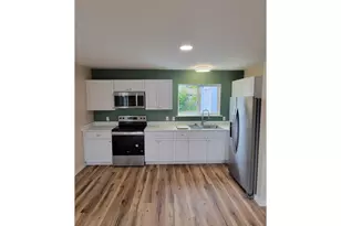 1619 NW Mulholland Dr, Roseburg, OR 97470 - Photo 4