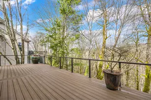 1546 NW Benfield Dr, Portland, OR 97229 - Photo 40