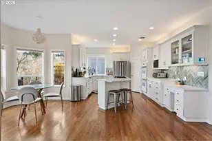 1546 NW Benfield Dr, Portland, OR 97229 - Photo 10