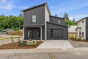 210 Glen Gate St, Cathlamet, WA 98612 - Photo 2