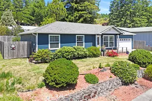 632 Meadow Ln, Brookings, OR 97415 - Photo 2