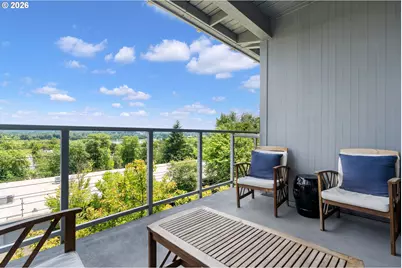 5417 S View Point Ter, Portland, OR 97239 - Photo 18