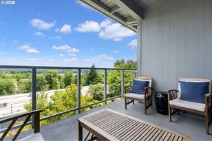 5417 S View Point Ter, Portland, OR 97239 - Photo 18