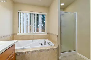 17584 SE Mill Loop, Portland, OR 97233 - Photo 28