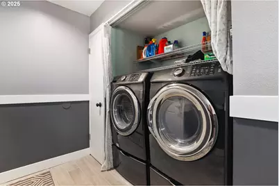 1614 NW Bridgeway Ln, Beaverton, OR 97006 - Photo 24