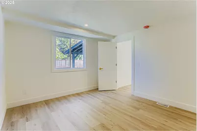 1730 SW 203rd Ave, Beaverton, OR 97003 - Photo 16