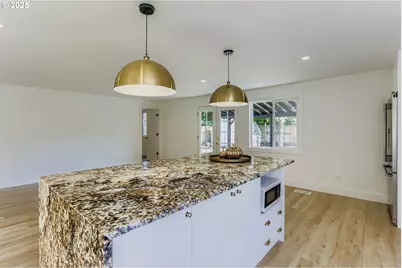 1730 SW 203rd Ave, Beaverton, OR 97003 - Photo 12