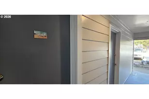 1415 NW 31st Pl, Lincoln City, OR 97367 - Photo 2