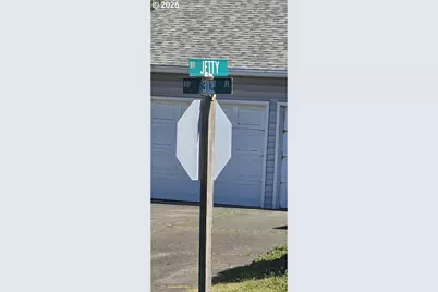 1415 NW 31st Pl, Lincoln City, OR 97367 - Photo 40