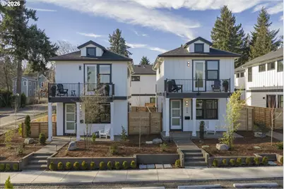 808 3 St #C2, Lake Oswego, OR 97034 - Photo 32