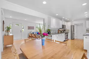 3331 SW Seymour St, Portland, OR 97239 - Photo 8