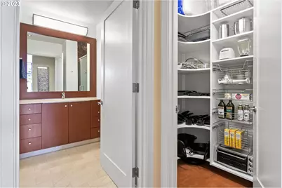 1025 NW Couch St #613, Portland, OR 97209 - Photo 20