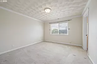 5546 King Arthur Ct, Eugene, OR 97402 - Photo 16